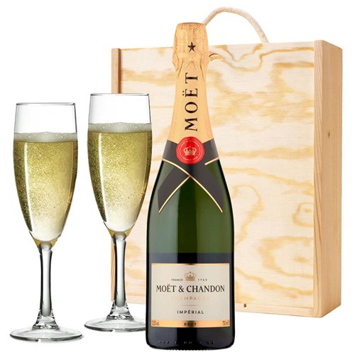 Moet And Chandon Brut Champagne 75cl And Flutes In Pine Wooden Gift Box